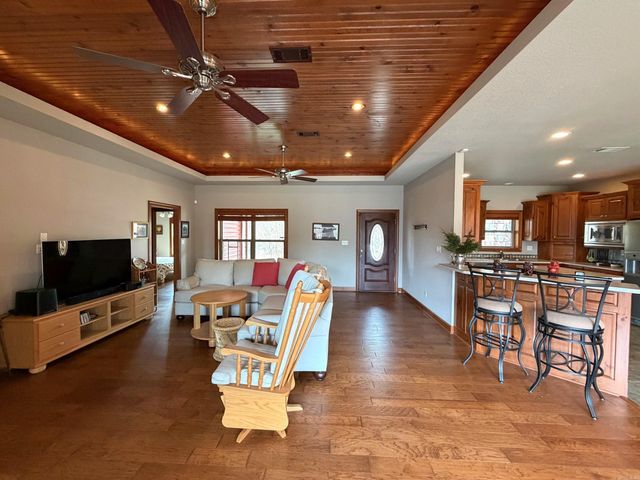 280 Brookhill Ranch Road, Hot Springs, AR 71909