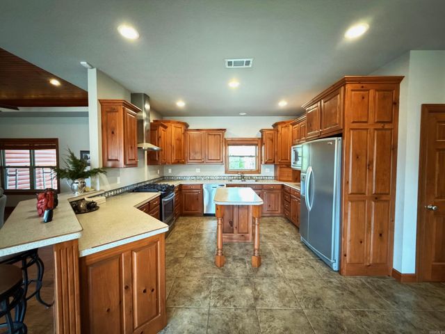 280 Brookhill Ranch Road, Hot Springs, AR 71909