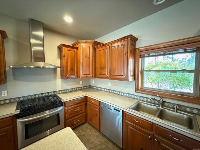 280 Brookhill Ranch Road, Hot Springs, AR 71909