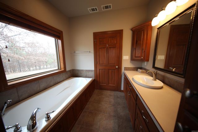 280 Brookhill Ranch Road, Hot Springs, AR 71909