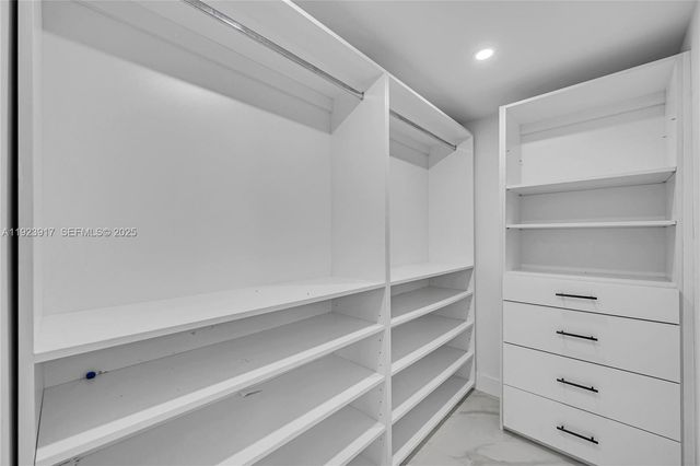 6625 SW 45th St, Miami, FL 33155