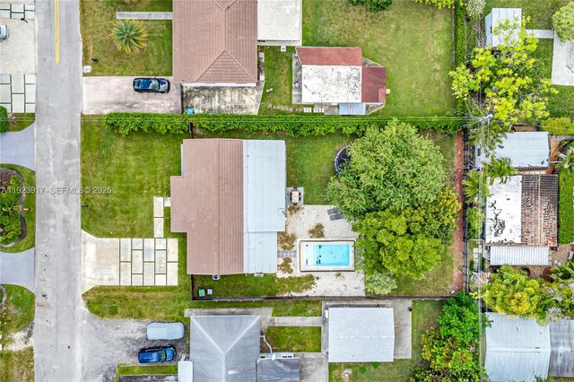 6625 SW 45th St, Miami, FL 33155