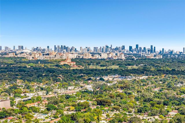 6625 SW 45th St, Miami, FL 33155