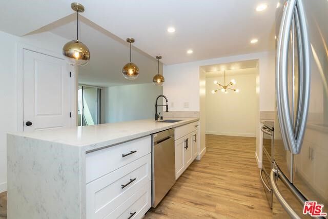 600 W 9th 1011, Los Angeles, CA 90015