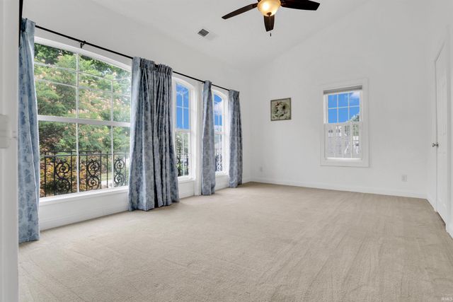 422 W Water Street, Newburgh, IN 47630