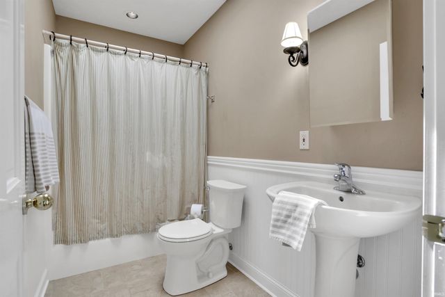 422 W Water Street, Newburgh, IN 47630