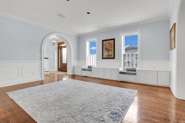 422 W Water Street, Newburgh, IN 47630