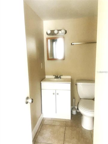 4133 DOLPHIN DRIVE 4133, Tampa, FL 33617