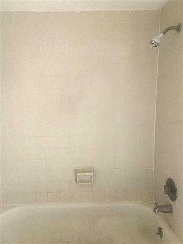 4133 DOLPHIN DRIVE 4133, Tampa, FL 33617