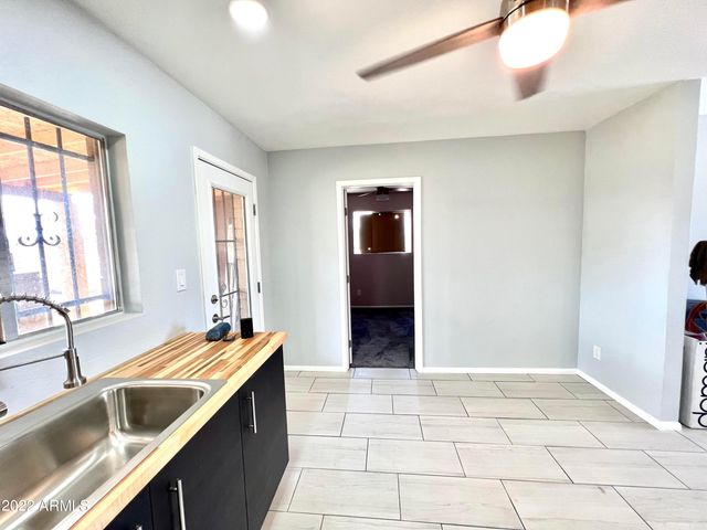 2235 E VICTORY Drive, Tempe, AZ 85288