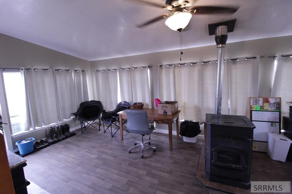 Image 22 of property listing at 2967 W 2400 N, Arco, ID 83213