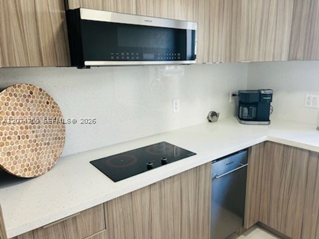 2200 S Ocean Dr N108, Hollywood, FL 33019