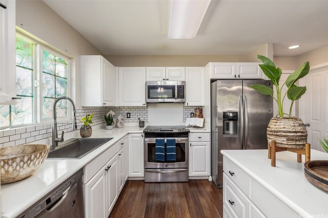 91-2071 Kaioli Street 701, Ewa Beach, HI 96706