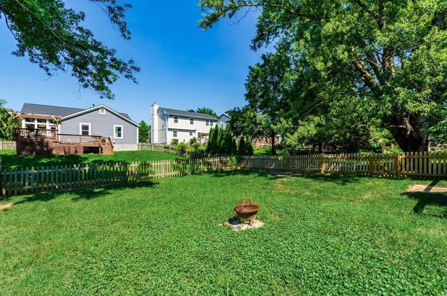 204 Brookhill Drive, Gahanna, OH 43230