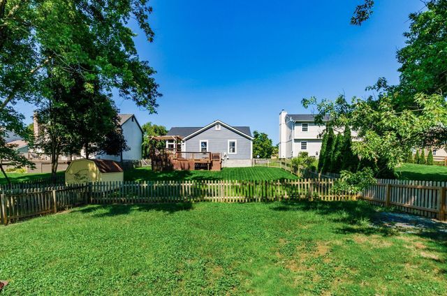 204 Brookhill Drive, Gahanna, OH 43230