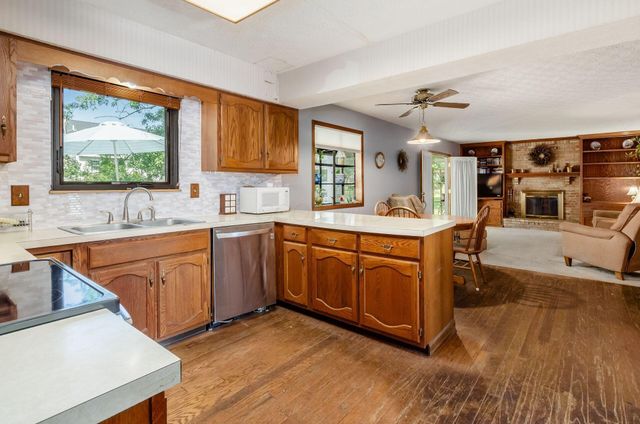 204 Brookhill Drive, Gahanna, OH 43230