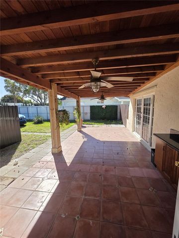 13200 SW 43rd St 13200, Miami, FL 33175