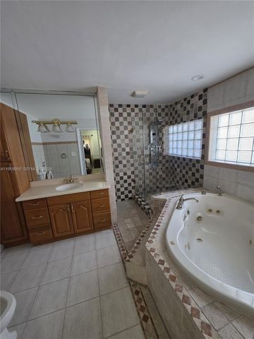 13200 SW 43rd St 13200, Miami, FL 33175