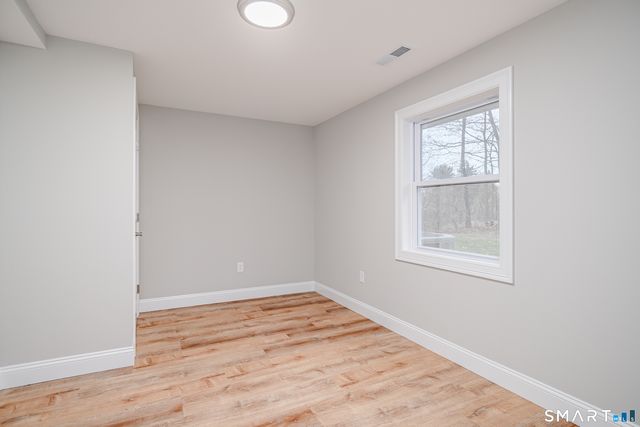 284 Chestnut Tree Hill Road, Oxford, CT 06478