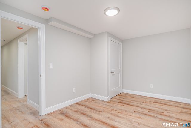 284 Chestnut Tree Hill Road, Oxford, CT 06478