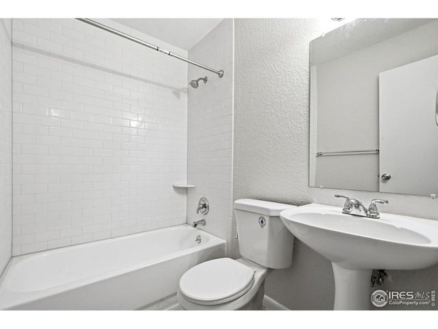 3030 Oneal Pkwy M17, Boulder, CO 80301