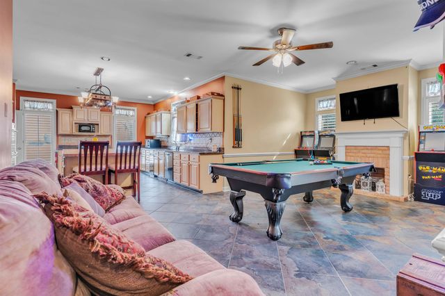 923 WOODLAND TRACE LN, Cordova, TN 38018