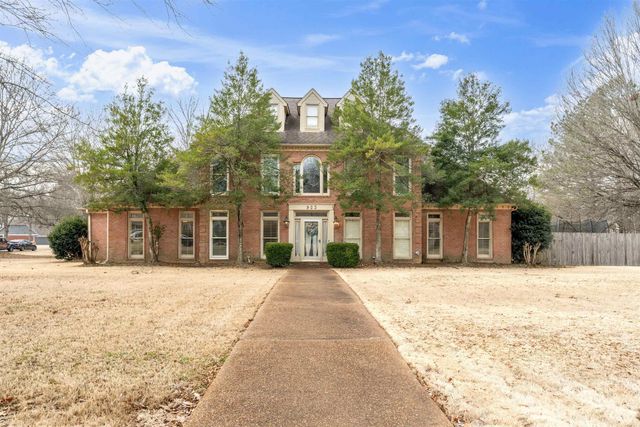 923 WOODLAND TRACE LN, Cordova, TN 38018