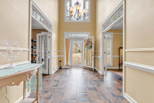 923 WOODLAND TRACE LN, Cordova, TN 38018