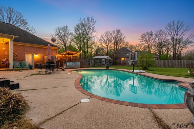 923 WOODLAND TRACE LN, Cordova, TN 38018