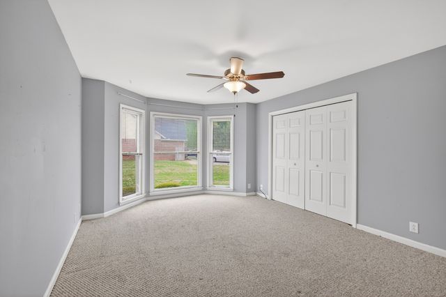 2143 River Chase Dr, Murfreesboro, TN 37128