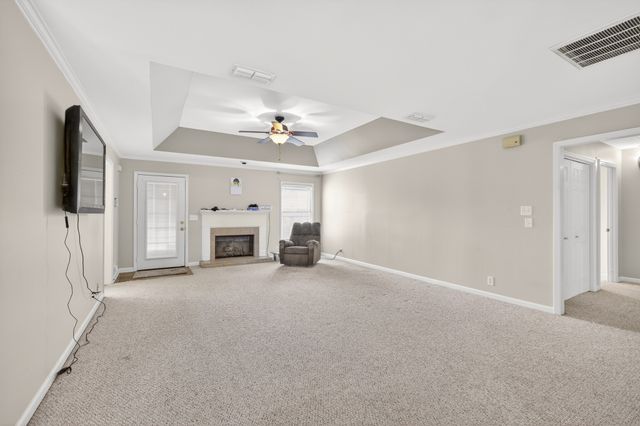 2143 River Chase Dr, Murfreesboro, TN 37128