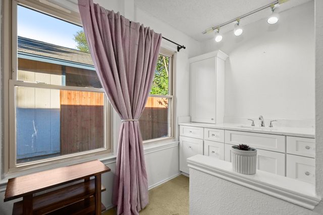 5912 Richard Carlton BLVD, Austin, TX 78727