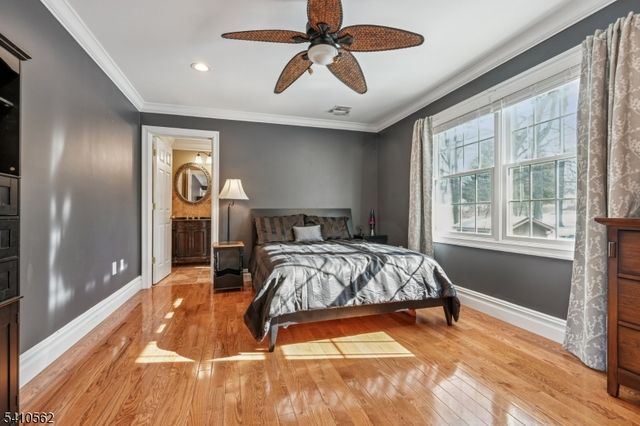 25 Page Dr, Oakland Boro, NJ 07436