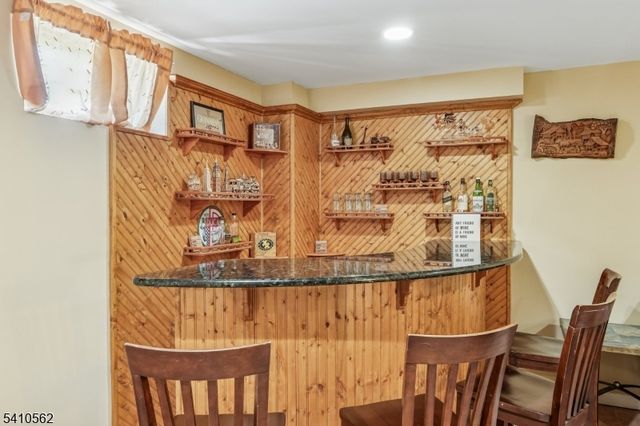 25 Page Dr, Oakland Boro, NJ 07436