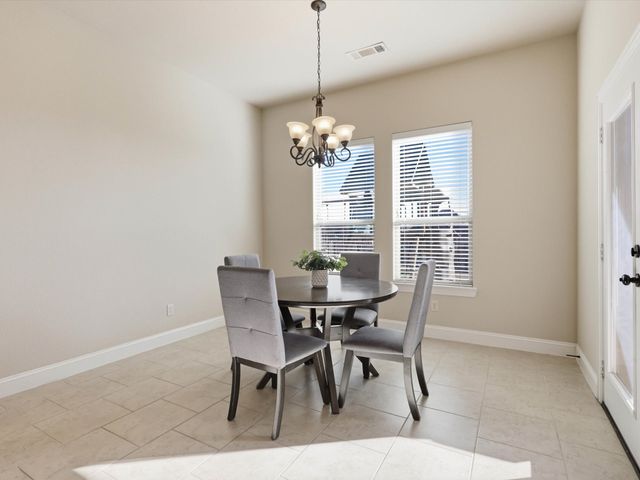 1114 Texanna Trail, Midlothian, TX 76065