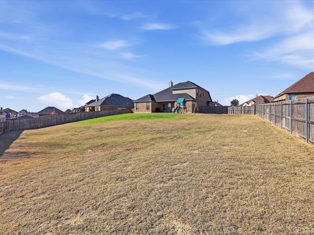 1114 Texanna Trail, Midlothian, TX 76065