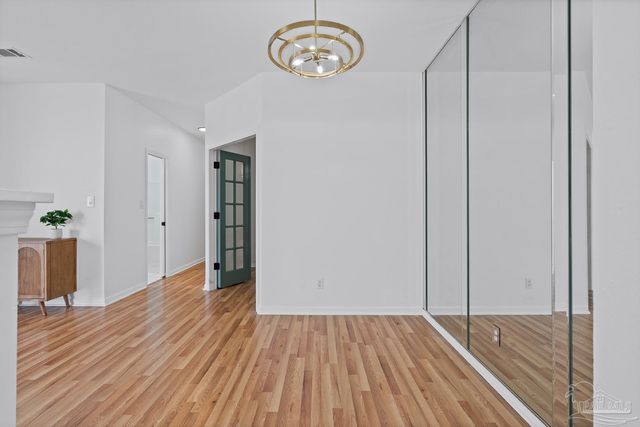 601 E Burgess Rd H-3, Pensacola, FL 32504