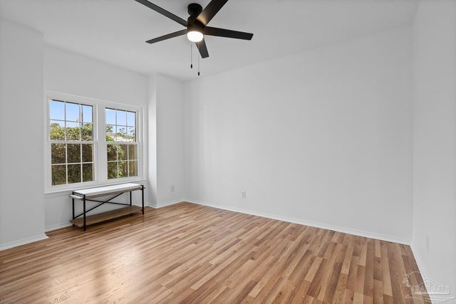 601 E Burgess Rd H-3, Pensacola, FL 32504