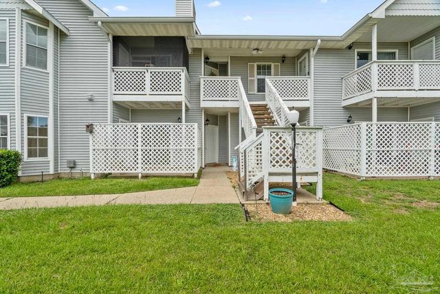 601 E Burgess Rd H-3, Pensacola, FL 32504