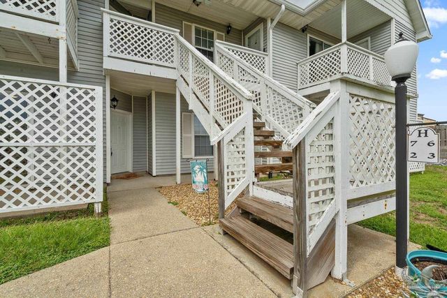 601 E Burgess Rd H-3, Pensacola, FL 32504