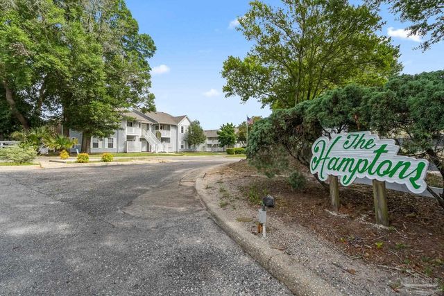 601 E Burgess Rd H-3, Pensacola, FL 32504
