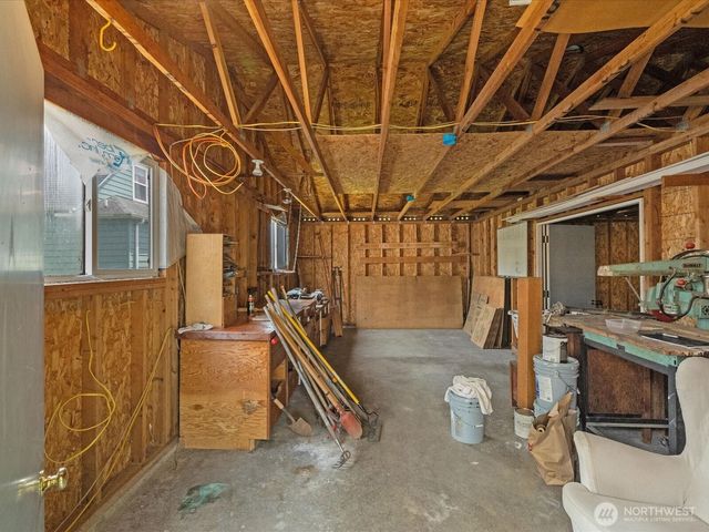 1218 E Marine View Drive, Everett, WA 98201