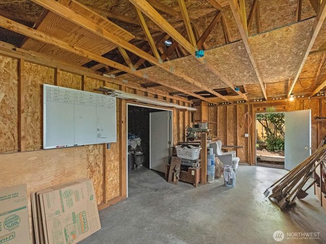 1218 E Marine View Drive, Everett, WA 98201