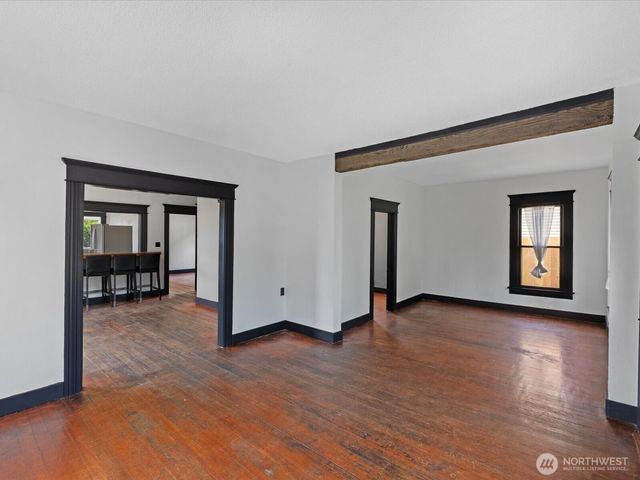 1218 E Marine View Drive, Everett, WA 98201