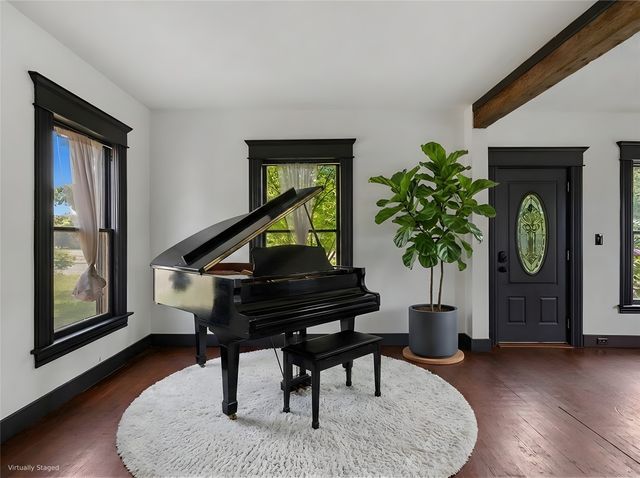 1218 E Marine View Drive, Everett, WA 98201