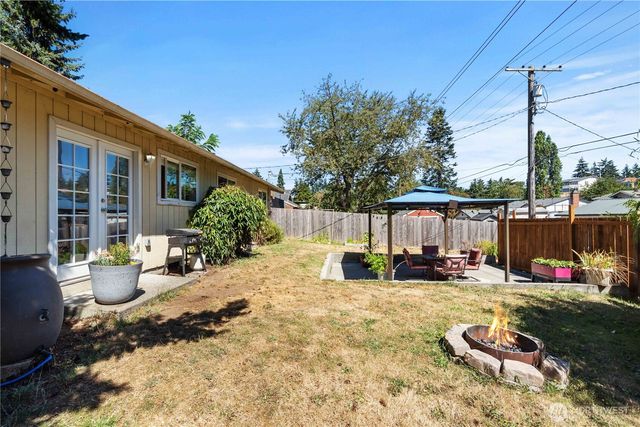 6237 S Cheyenne Street, Tacoma, WA 98409