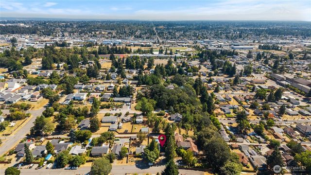 6237 S Cheyenne Street, Tacoma, WA 98409