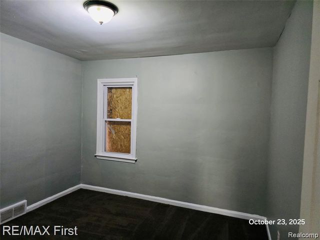 11466 Somerset Avenue, Detroit, MI 48224