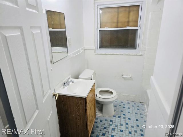 11466 Somerset Avenue, Detroit, MI 48224