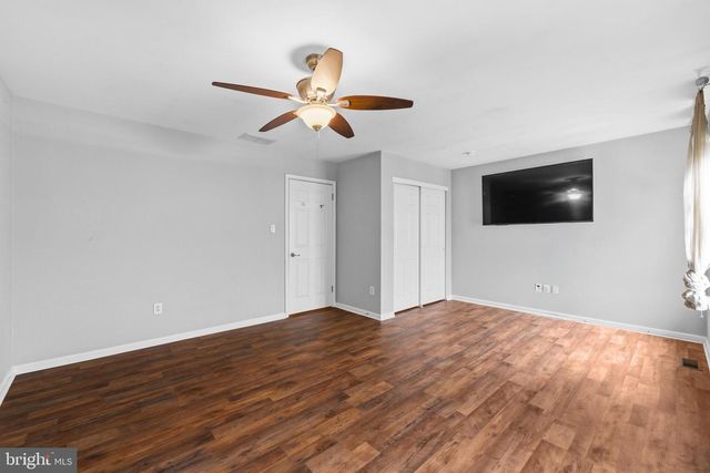 87 WINDINGBROOK RD, Bordentown, NJ 08505